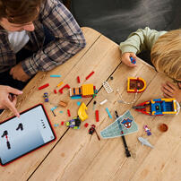 LEGO Marvel Spidey And His Amazing Friends Team Spidey Pirate Ship 11208