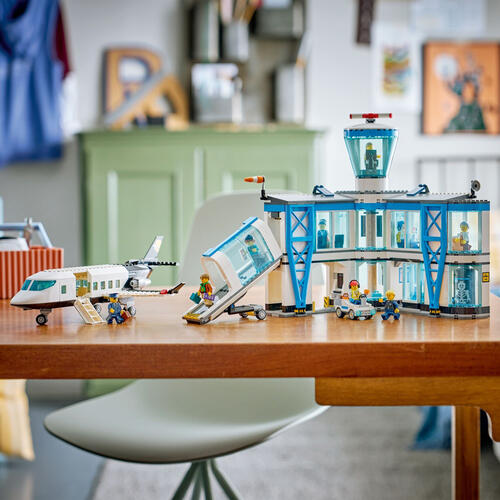 LEGO City Airport with Airplane 60502