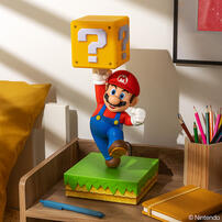 Paladone Super Mario Mario Diorama Light