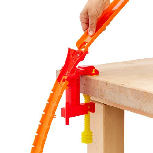 Hotwheels Hot Ones Gravity Drop