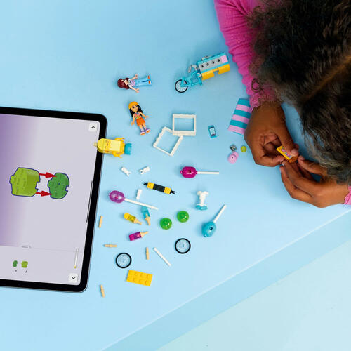 LEGO Friends Ice Cream & Balloon Stand 42692