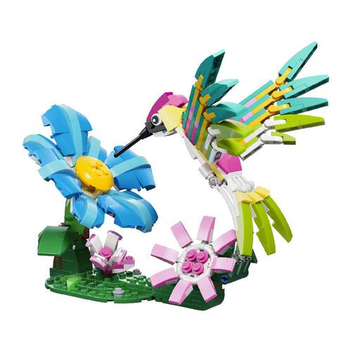 LEGO Creator Wild Animals: Colorful Hummingbird 31384