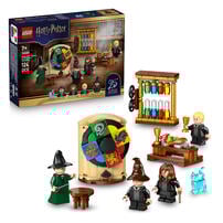(Pre-Order) LEGO Harry Potter Hogwarts Castle: Sorting Hat Ceremony 76460 (Estimated Early Jan 2026)