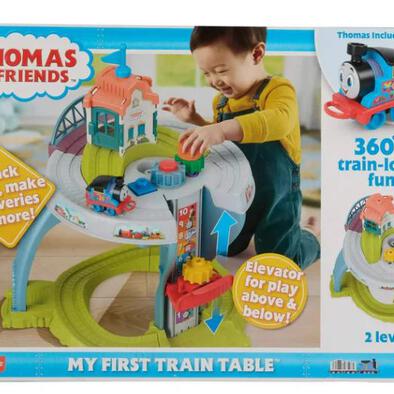 Fisher-Price Thomas & Friends My First Train Table