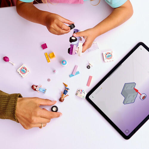 (Pre-Order) LEGO Friends Unicorn Cake Delivery Car 42675 (Estimated Early Jan 2026)