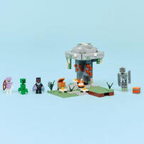 LEGO Minecraft The Pale Garden 21586