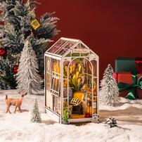 Rolife Book Nook Shelf Insert - Holiday Garden House